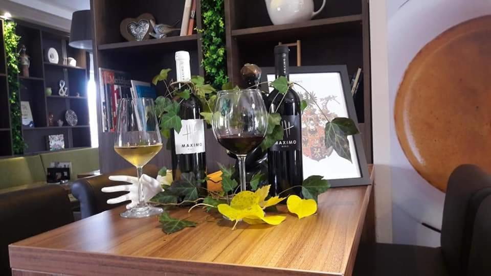 Park Rooms Dugo Selo Экстерьер фото