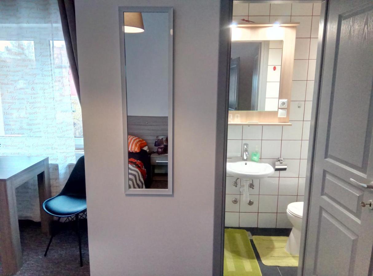 Park Rooms Dugo Selo Экстерьер фото