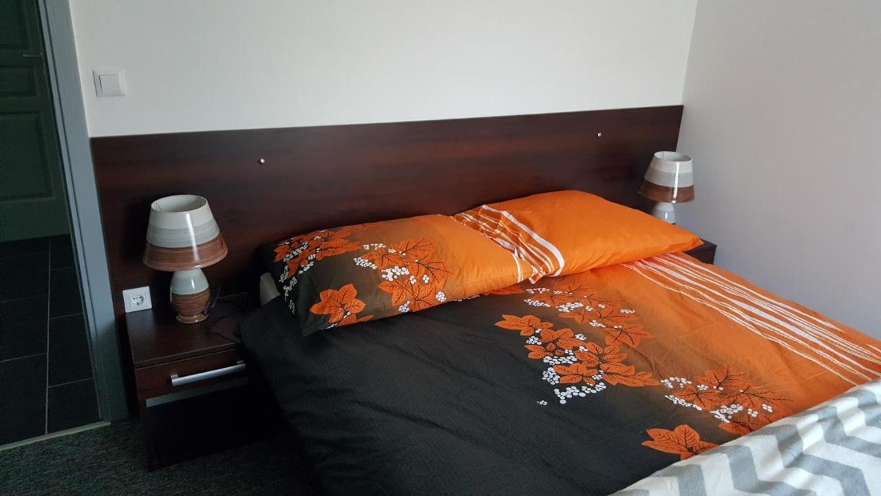 Park Rooms Dugo Selo Экстерьер фото